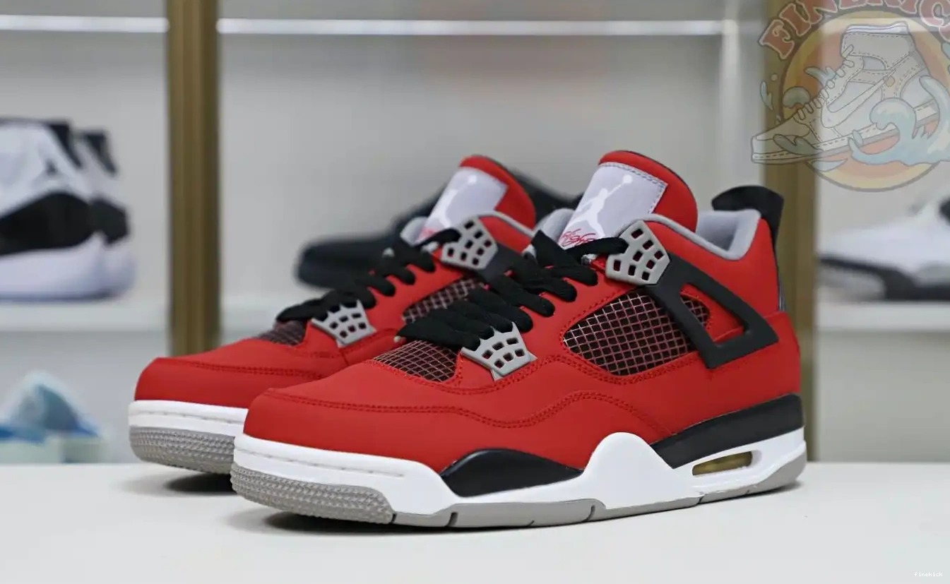 Bravo Jordan Air Jordan4 RetroToro 0520